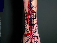 Тату мощный геометрический сплэттер