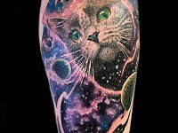 Тату кот с космосом