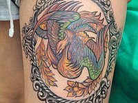 тату феникс на ноге