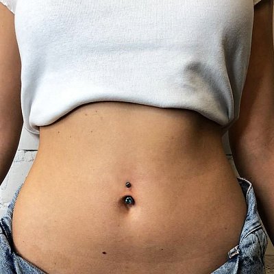 Прокол пупка для девушек