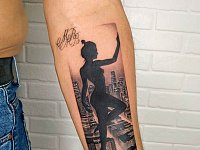 Тату силуэт девушки