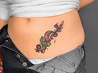 Тату узор с клевером