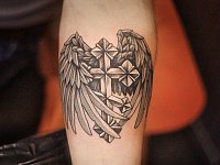 тату крест и крылья ангела