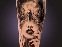 Тату голова в стиле сюрреализм